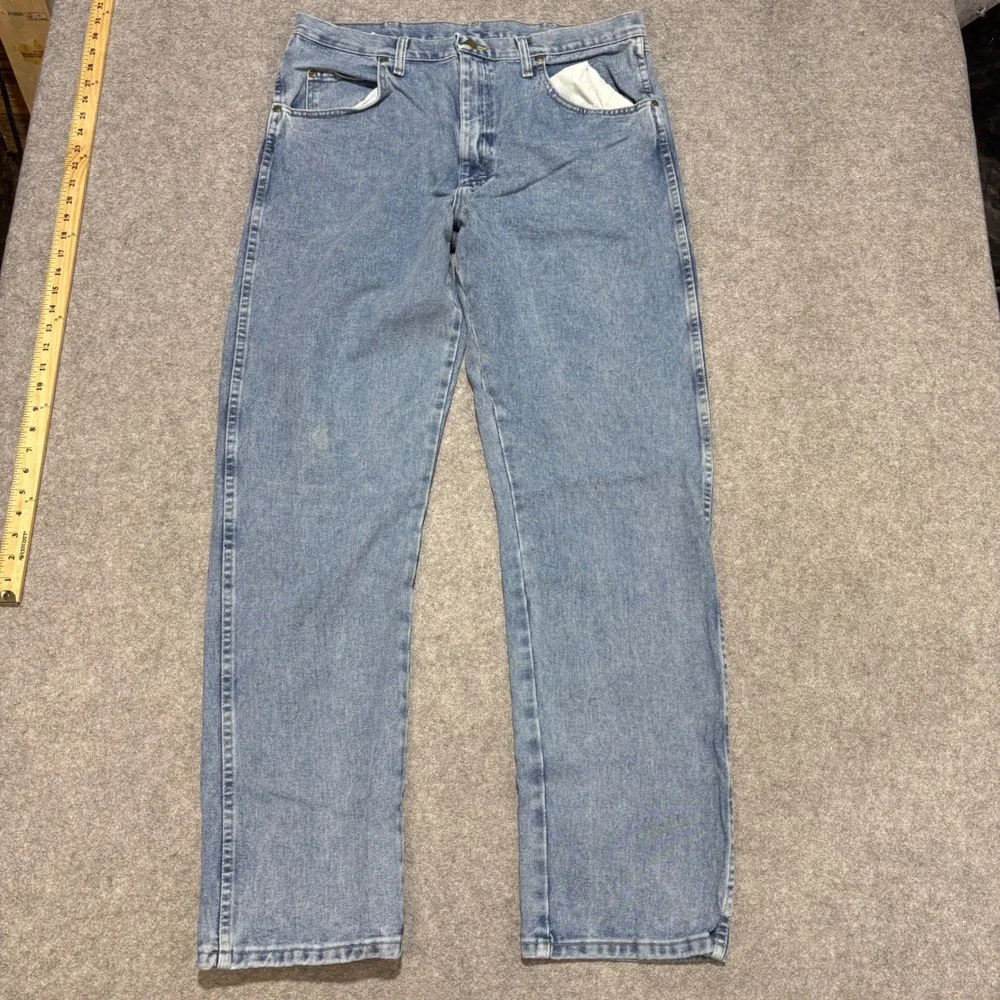 Wrangler Rugged Wear Mens Light Wash Straight Leg Denim Jeans 36x31